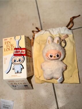 THE MONSTERS Pin for Love Series-Vinyl Plush Pendant Blind Box - A